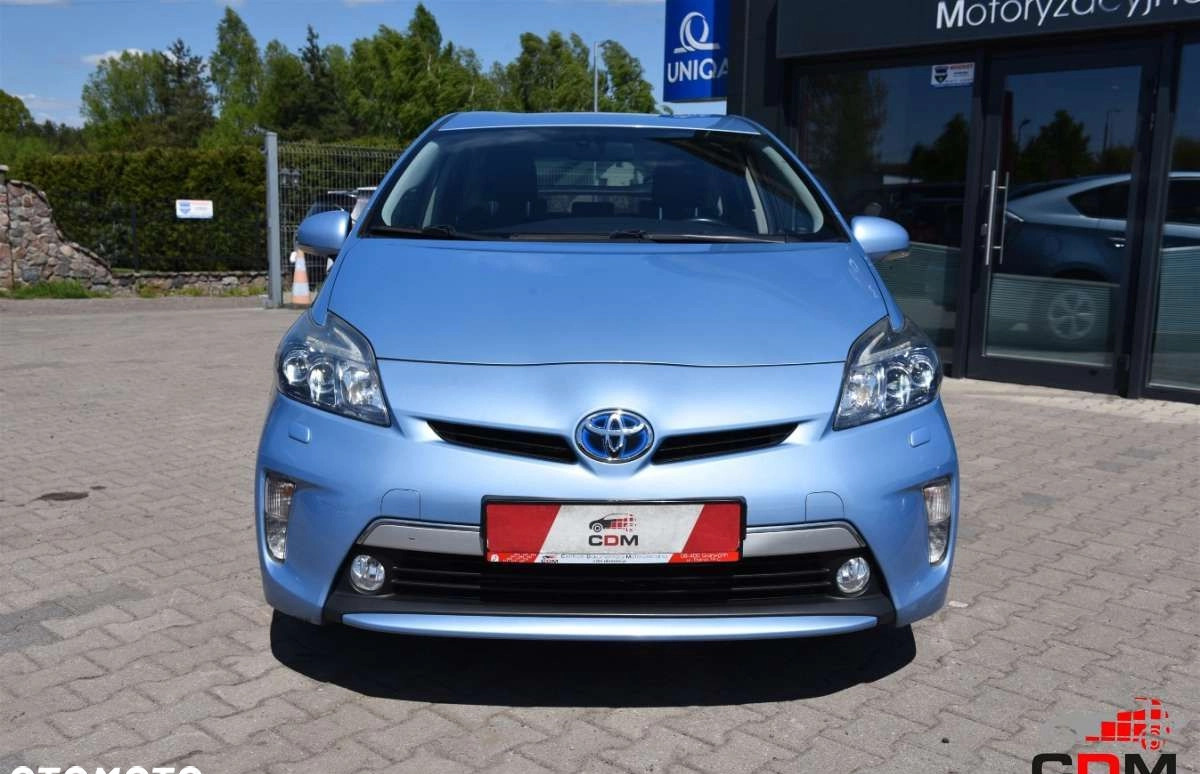 Toyota Prius cena 55900 przebieg: 219501, rok produkcji 2013 z Góra małe 436